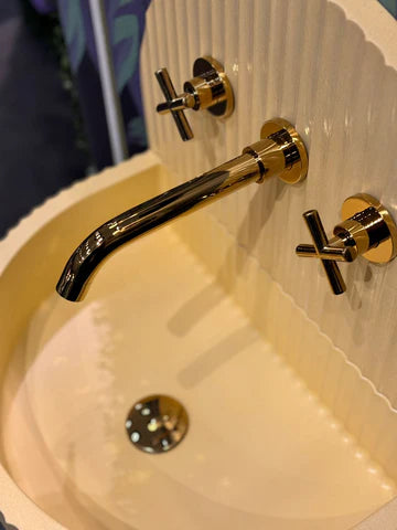 Heritage Wall Mounted Basin #202434 - Image 2