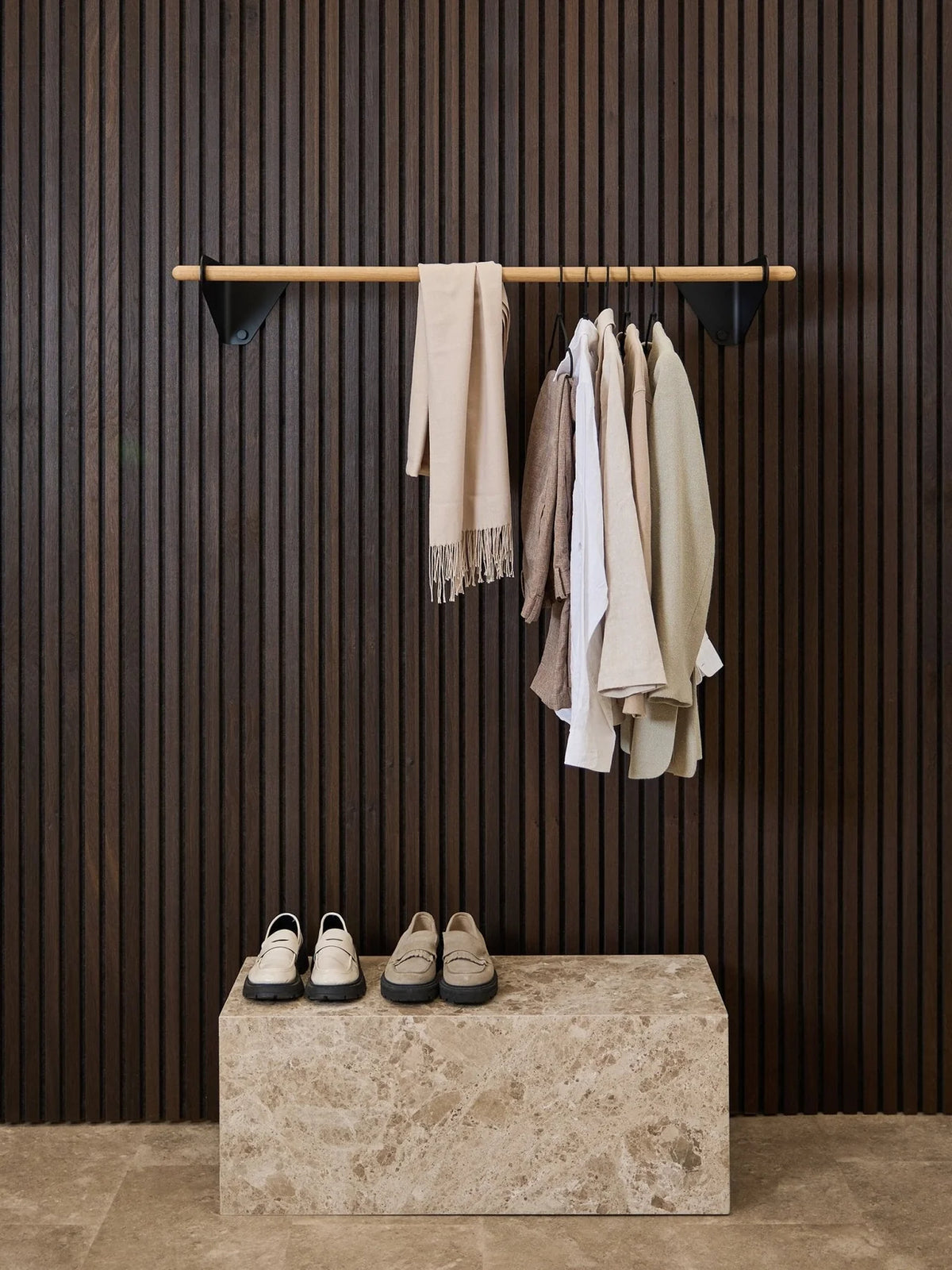 WoodUpp Linn | Coat Rail - Image 14
