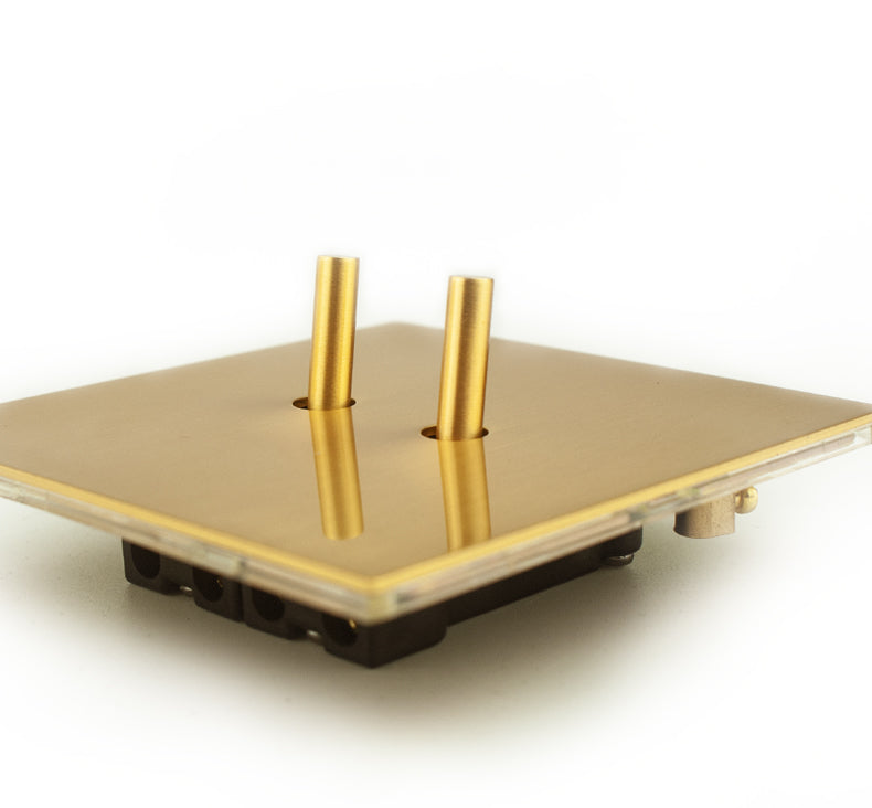 Sleek Gold Toggle Range - Image 2