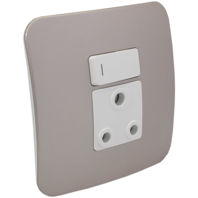 Single Switched Wall Socket - Image 3